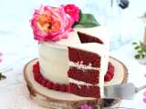 Artigos: Valentine's Red Velvet Cake: cel mai romantic tort de făcut (roșu, catifelat, irezistibil)