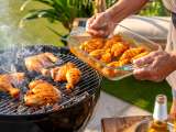 Artigos: Essas 6 marinadas fazem o frango ficar tão suculento que vira destaque do churrasco