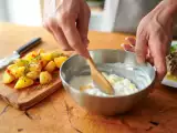 Artigos: Menu do dia, 27 de Maio: Delícias com batata, bife e bolo de iogurte