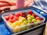 Artigos: Você leva frutas para a praia? O calor pode estar estragando tudo sem que você perceba