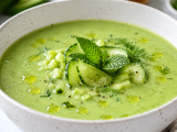 13 sopas e cremes frios perfeitos para os dias de calor que surpreendem pelo sabor