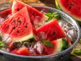 Artigos: O truque genial para esfriar rapidamente uma melancia: perfeito quando você tem pouco tempo e quer saboreá-la
