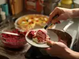 Artigos: Meniul zilei, 3 iulie: verrine de sfeclă, quiche cu feta și înghețată vegană de banane