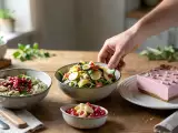 Artigos: Menú vegetariano, 14 de septiembre: Crema de berenjena árabe, ensalada campera y tarta de petit suisse