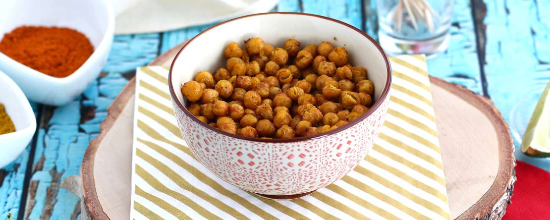 Experimente os grãos de bico torrados