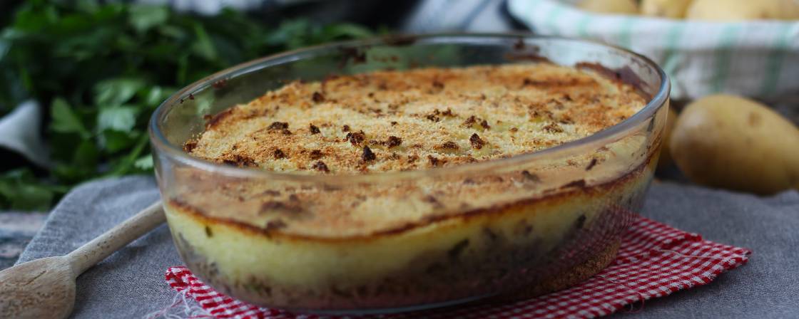 Escondidinho de carne moída, perfumado e bom a qualquer hora!