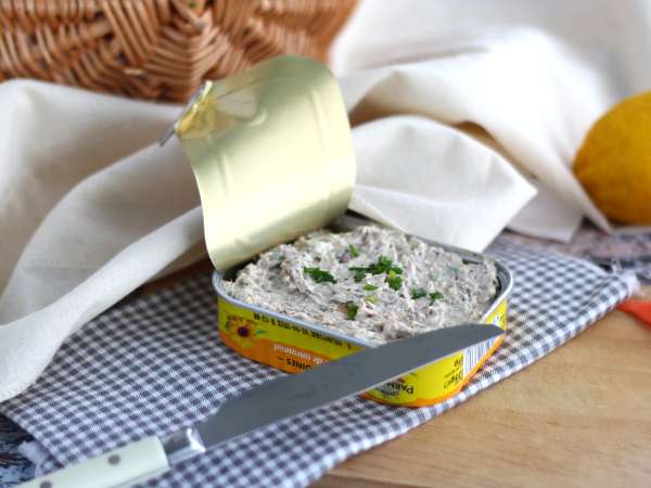 Você ainda come sardinhas enlatadas assim? 5 formas simples que mudam tudo no sabor