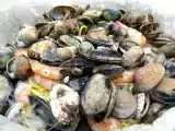 Receita Esparguete com camarão e amêijoas em saco de papel