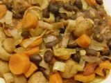 Receita Refeição vegetariana - feijão preto com vegetais e cogumelos