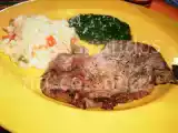 Receita Costoletas com gengibre, esparregado e risotto de legumes
