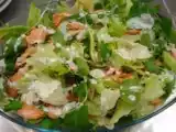 Receita Salada com molho de iogurte e ervas