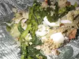 Receita Bacalhau desfiado com cebolada em cama de grelos com crosta de broa aromatizada