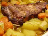 Receita Entrecosto assado no forno com batatas e cenoura regado com sumo de laranja