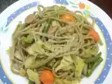 Receita Linguini al pesto com couve e salsichas