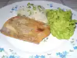 Receita Peixe-espada branco frito com arroz de ervilhas