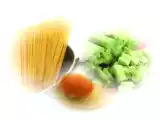 Receita Macarrão com ovos e aipo