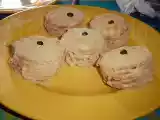 Receita Mini bolos de bolacha com creme de manteiga