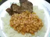 Receita Arroz com baked beans e bifanas