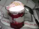 Receita Doce de frutos vermelhos com chantilly