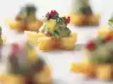 Receita Guacamole de manga sobre estrelas de polenta