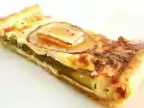 Receita Tarte de espargos, pêra e brie com mel