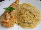 Receita Filé de pescada coberta de camarões e spaghetti
