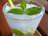 Receita Caipirosca de limão e hortelã