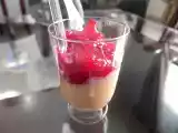 Receita Copinho de branquinho com creme de framboesas