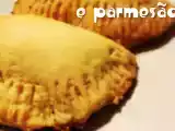 Receita Pastéis de rúcula, tomate e parmesão.