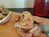 Receita Crostini de queijo azul e figos
