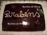 Receita Bolo de aniversário de chocolate e frutos silvestres