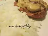 Receita Hambúrgueres com molho cremoso de cogumelos