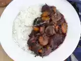 Receita Boeuf bourguignon tradicional: carne ao vinho estilo francês