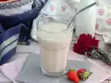 Receita Milkshake de morango e baunilha
