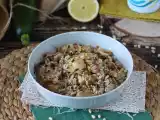 Receita Salada de arroz com frango, curgete (abobrinha) e pinhões
