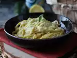 Receita Macarrão cremoso com curgete (abobrinha) e iogurte grego
