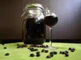 Receita Nocino: licor italiano tradicional à base de nozes
