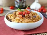 Receita Macarrão com creme de beringela e tomate-cereja: receita simples e saborosa