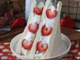 Receita Ichigo sando, o sanduíche de morango japonês!