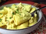 Receita Macarrão cremoso com salmão, hortelã e açafrão