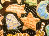 Receita Biscoitos de natal com cobertura de glacê