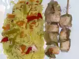 Receita Espetadas de salmão c/ arroz de legumes