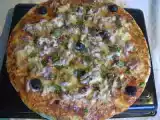 Receita Pizza de perú com coentros.