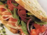 Receita Sandes de presunto, azeitonas e rúcula