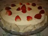 Receita Bolo de morango com suspiro.