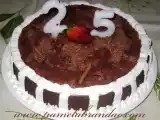 Receita Bolo de chocolate com recheio de morango