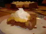Receita Torta de massa de chocolate, banana caramelada, creme de baunilha e merengue