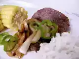 Receita Bife com cebola, pimenta doce e milho verde