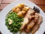 Receita Lombo de porco com rosmaninho e laranja, mel e amendoa laminada