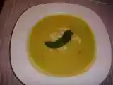 Receita Sopa de courgette e feijão verde, bacon, hortelã e amêndoa